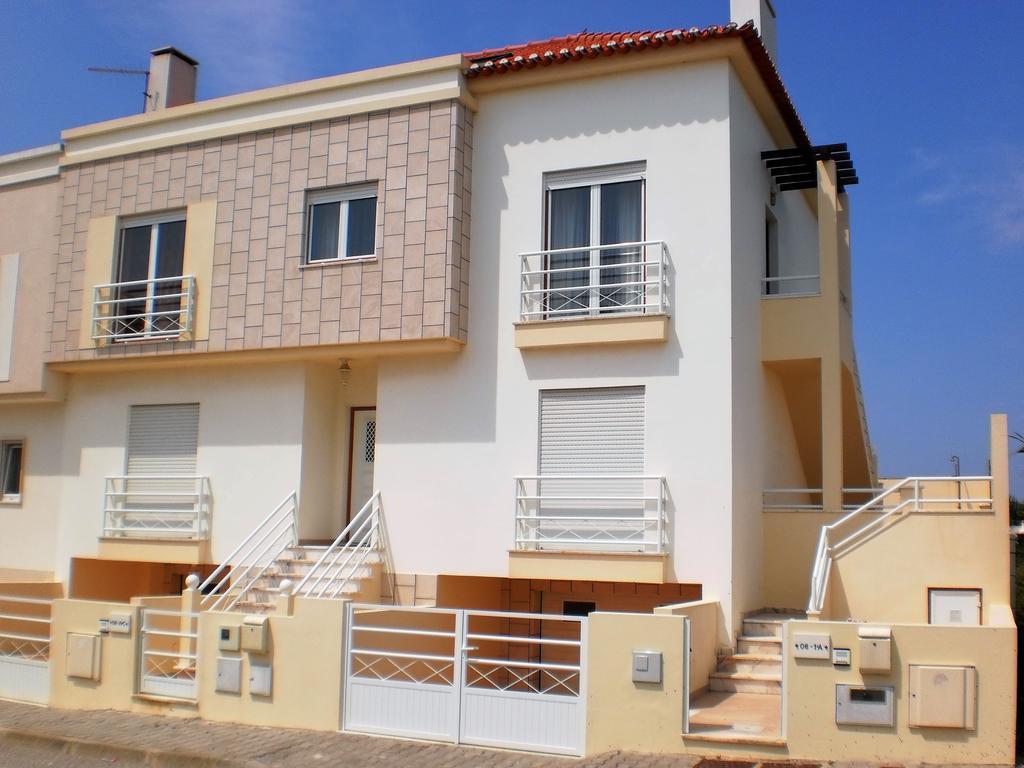 Surf Peniche - Ocean View Apartman Kültér fotó